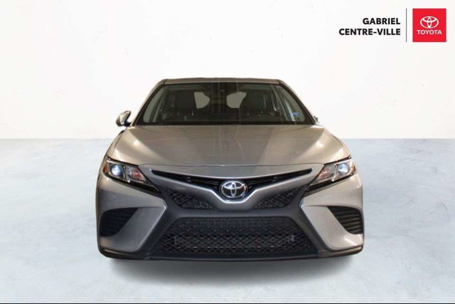 2019 Toyota Camry SE in Cars & Trucks in City of Montréal - Image 2