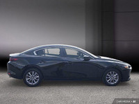 Le Mazda3 GS AWD 2022 est une berline compacte raffinée qui combine performance, confort et technolo... (image 7)