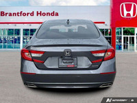 Experience effortless performance and sophisticated style in this 2019 Honda Accord Sedan Touring. B... (image 4)