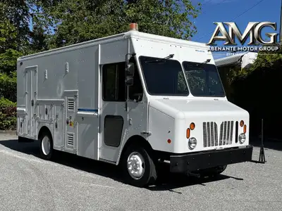 2009 Morgan Olson Workhorse Step Van Service Box Muncie Power Products Whelen Traffic Advisor Backup...