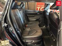 Engine: 4 Cylinder Engine 2.5L L/100Km City: 6.7 L/100Km Hwy: 6.8 Safety Equipment Electronic Stabil... (image 9)