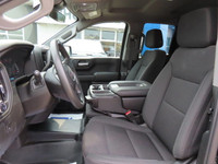 Recent trade in ,2023 GMC Sierra 1500 Pro 5.3L V8, 4x4. Comes with GMC Premium Infotainment 7 color... (image 2)