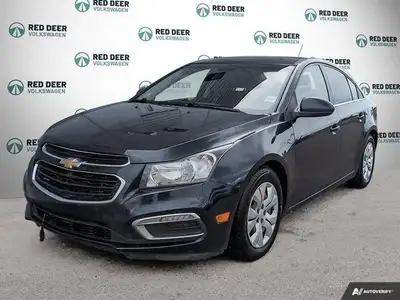 This 2016 Chevrolet Cruze Limited LT is a compact four-door sedan that blends everyday practicality...
