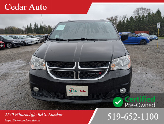 2017 Dodge Grand Caravan 2 YEAR POWERTRAIN WARRANTY | SXT Premiu in Cars & Trucks in London - Image 4