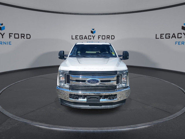 2019 Ford F-250 Super Duty 6.7L V8 Diesel, XLT Trim in Cars & Trucks in Cranbrook - Image 4