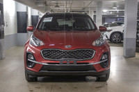 This Kia Sportage has a dependable Regular Unleaded I-4 2.4 L/144 engine powering this Automatic tra... (image 1)