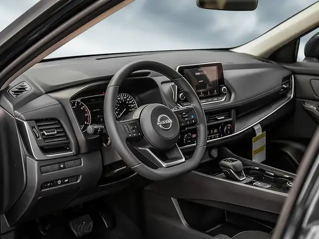 2025 Nissan Rogue SV PREMIUM in Cars & Trucks in City of Toronto - Image 13