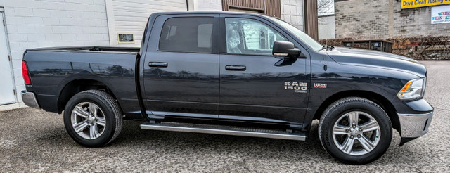 2019 RAM 1500 SLT in Cars & Trucks in Peterborough