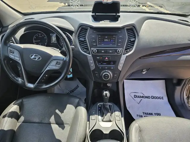 2018 HYUNDAI Santa Fe Sport SE dans Autos et camions dans Prince Albert - Image 9