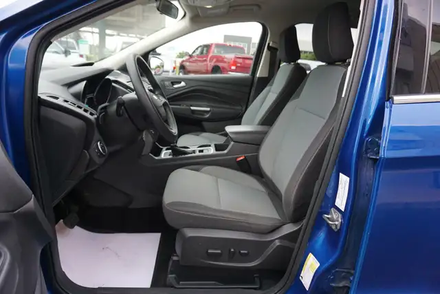 2018 Ford Escape in Cars & Trucks in Oakville / Halton Region - Image 16