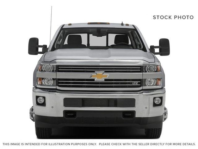2015 Chevrolet Silverado 3500HD LTZ in Cars & Trucks in Calgary - Image 2