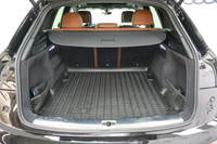 It's easy to see why the Q5 is one of the best selling SUV's in it's class! This Carfax 1 owner, loc... (image 9)