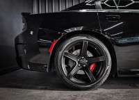 Presenting the 2018 Dodge Charger SRT 392 – Sold by St. Albert Exotics Key Options Heated and ventil... (image 3)