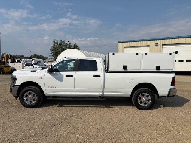 2025 Ram 3500HD Big Horn 4x4 Milron Slide-In Body in Heavy Trucks in St. Albert - Image 2