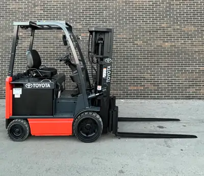 TOYOTA 5000 LBS CAP ELECTRIC FORKLIFT 4 STAGE 20 FT W SIDE-SHIFT