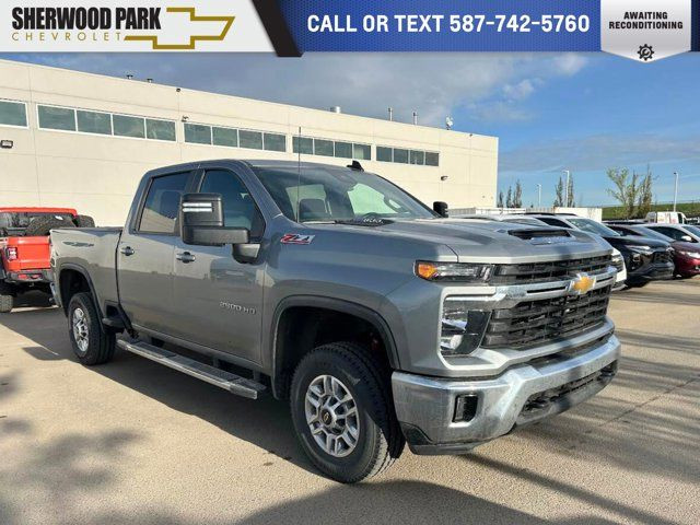 2024 Chevrolet Silverado 2500HD LT 6.6L Gas in Cars & Trucks in Strathcona County