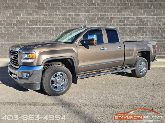 2015 GMC SIERRA 2500HD SLT DOUBLE CAB 6.6L DURAMAX DIESEL *2WD*  in Cars & Trucks in Calgary