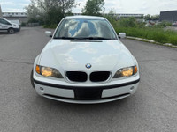 Engine: Straight 6 Cylinder Engine 2.2L/134CI L/100Km City: 11.3 L/100Km Hwy: 7.2 (image 1)