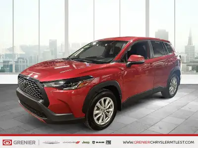 2022 TOYOTA COROLLA CROSS LE* AWD* VITRES TEINTEES* ROUES DE 17 POUCES* DEMARRAGE PAR BOUTON-POUSSOI...