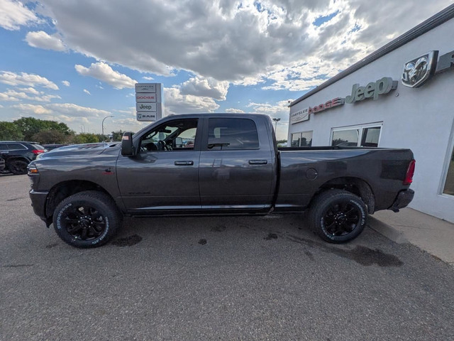 2025 RAM 2500 Laramie 4x4 Crew Cab 6'4 in Cars & Trucks in Medicine Hat - Image 4