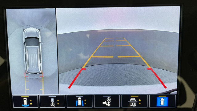 2022 Chevrolet Equinox LT AWD - NAV, Panoramic Roof, Backup Came in Cars & Trucks in Winnipeg - Image 4