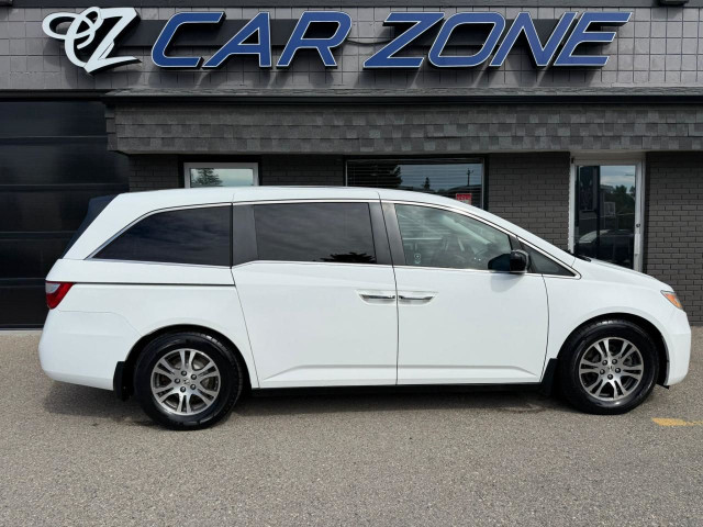 2011 Honda Odyssey EX-L | FINANCE AVAILABLE | DVD | WARRANTY in Cars & Trucks in Calgary - Image 2