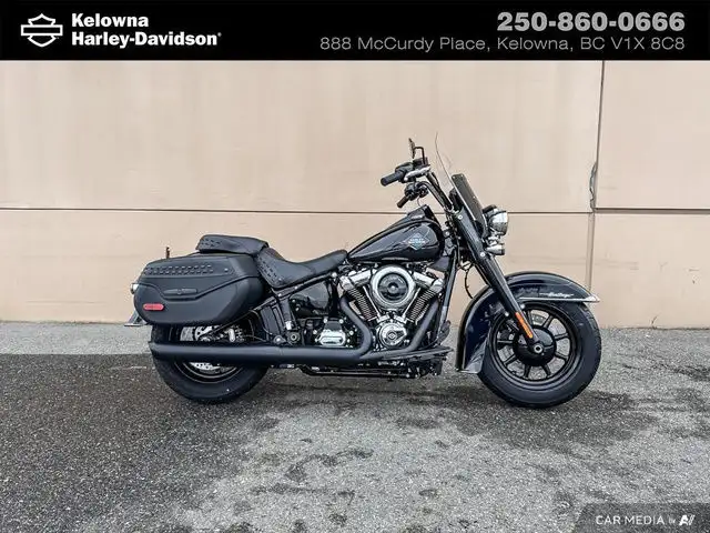 2025 Harley-Davidson Softail FLHC - Heritage Classic in Street, Cruisers & Choppers in Kelowna - Image 2
