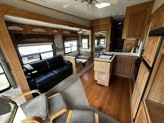 2006 Titanium 26E31DS in Travel Trailers & Campers in Saskatoon - Image 15