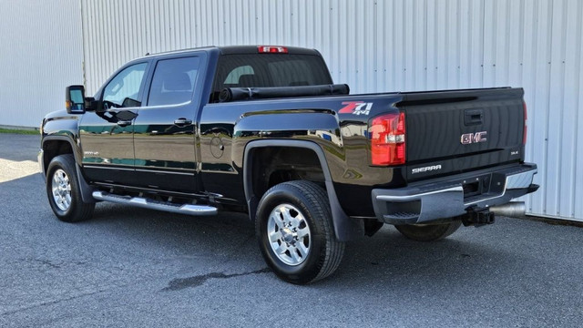 2015 GMC Sierra 2500HD BOITE 6.5 PIEDS Z71 4x4 in Cars & Trucks in Longueuil / South Shore - Image 4