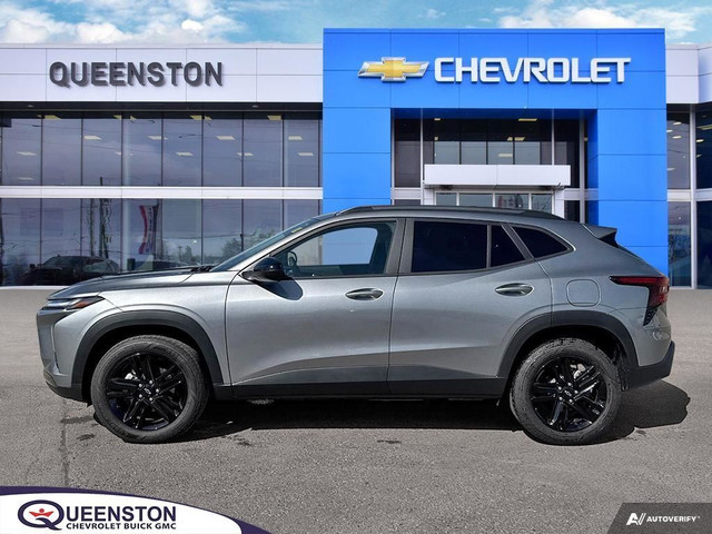 2025 Chevrolet Trax ACTIV | SUNROOF | APPLE CARPLAY | HTD WHEEL in Cars & Trucks in Hamilton - Image 3