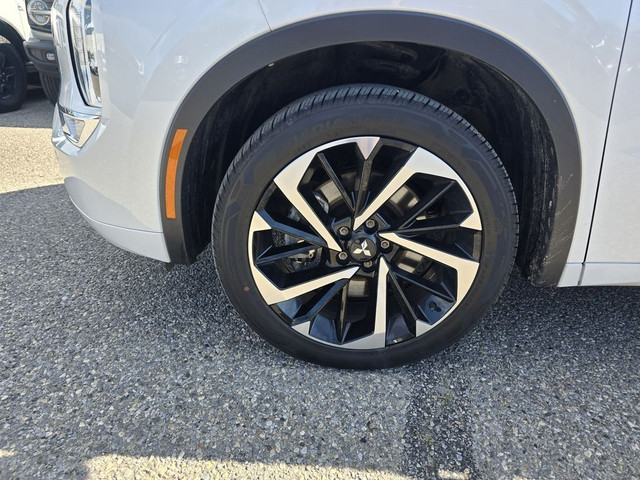2023 Mitsubishi Outlander SEL W/ 7 PASS | HTD LTH SEATS | NAV |  in Cars & Trucks in Calgary - Image 4