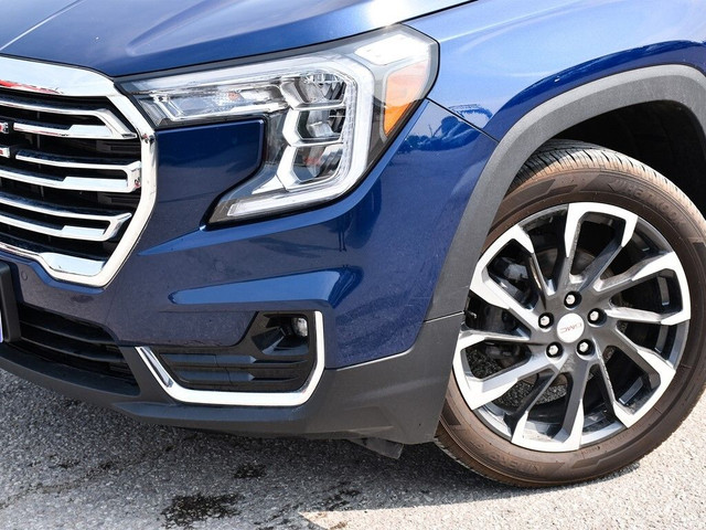 2023 GMC Terrain SLT AWD ~Nav ~Camera ~Heated Leather~Pano Roof in Cars & Trucks in Barrie - Image 2