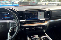 Loaded Rst . . . 3.0 L 6 Cyl Engine Vehicle Options: Leather Interior, Rear Back Up Camera, Touch Sc... (image 5)
