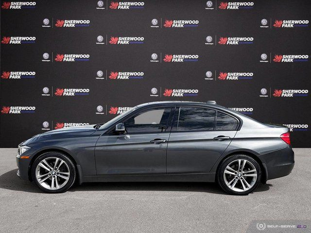 2013 BMW 3 Series 328i xDrive | HEATED SEATS & STEERING in Cars & Trucks in Strathcona County - Image 3