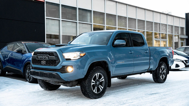 2019 Toyota Tacoma DOUBLE CAB SR5 4X4 | V6 | CAM | NAVI | HEATED in Cars & Trucks in Mississauga / Peel Region - Image 2