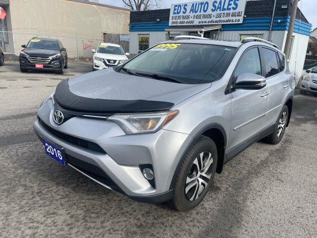  2016 Toyota RAV4 XLE, All Wheel Drive, Sunroof,Lane Departure A in Cars & Trucks in St. Catharines - Image 3