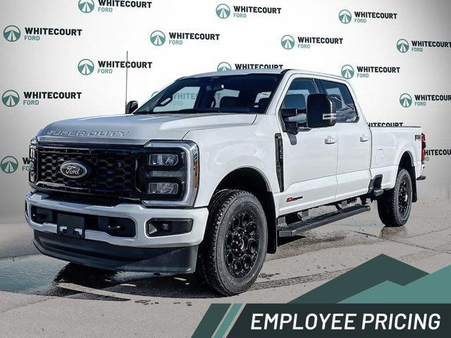 2025 Ford Super Duty F-350 SRW XLT 4WD Crew Cab 8' Box in Cars & Trucks in Edmonton