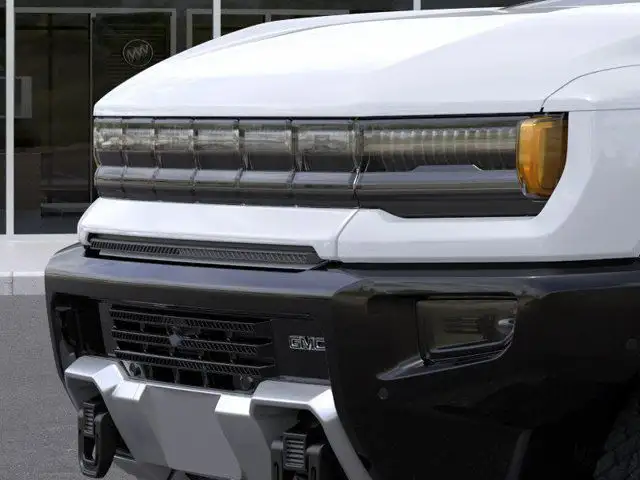 2025 GMC HUMMER EV SUV 2X 4WD in Cars & Trucks in Edmonton - Image 14