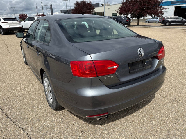 2014 Volkswagen Jetta COMFORTLINE in Cars & Trucks in Red Deer - Image 2
