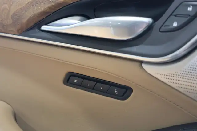 2021 Cadillac CT5 Premium Luxury AWD - SUNROOF|NAVI|360CAMERA|BL dans Autos et camions dans Ville de Toronto - Image 24