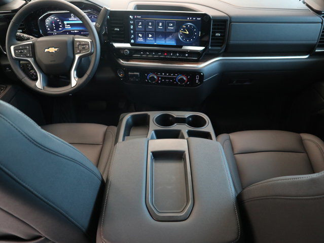 2025 Chevrolet Silverado 1500 LT in Cars & Trucks in Lloydminster - Image 2