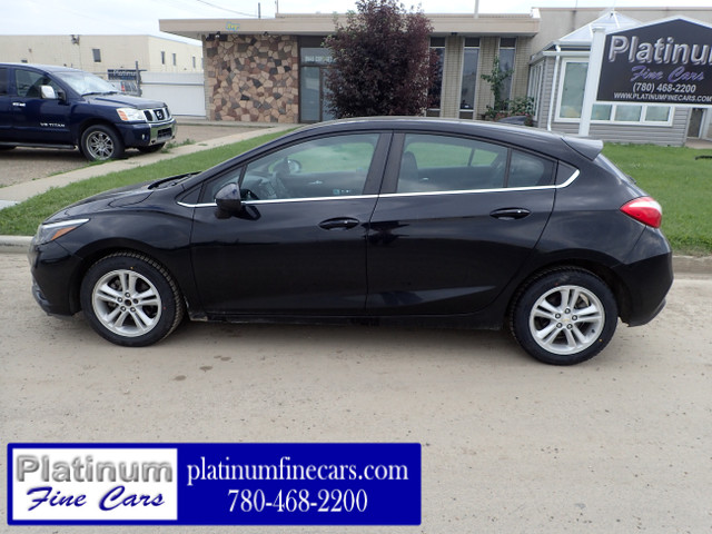 2018 Chevrolet Cruze LT in Cars & Trucks in Edmonton - Image 4