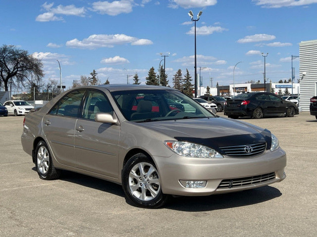 2005 Toyota Camry - Sunroof - Power Windows in Cars & Trucks in Edmonton - Image 3