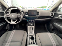À voir! / Come see it! BAS KILOMÉTRAGE / LOW MILEAGE. Version Preferred, Sièges chauffants, Volant c... (image 9)