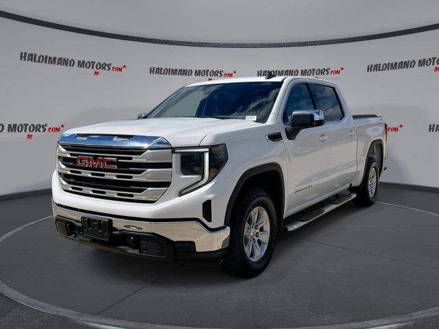 2022 GMC Sierra 1500 SLE 4WD in Cars & Trucks in Hamilton