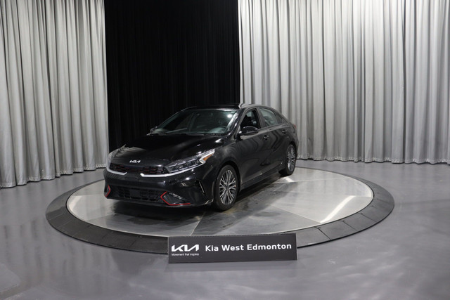 2024 Kia Forte GT-Line HEATED/COOLED LEATHER / SUNROOF / PUSH... in Cars & Trucks in Edmonton - Image 3