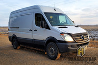 2010 MERCEDES BENZ Sprinter 2500 Cargo Van Mercedes MG5+MH1 3.0 L V6 diesel engine 5 speed automatic... (image 2)