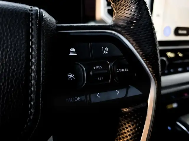 2023 Toyota Tundra 4x4 Crewmax Capstone Hybrid in Cars & Trucks in City of Toronto - Image 22