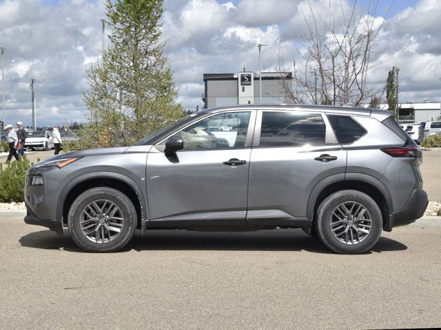 2021 Nissan Rogue in Cars & Trucks in Red Deer - Image 4