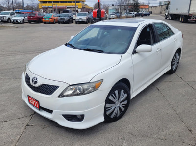 2011 Toyota Camry SE, Leather Sunroof, Auto, Warranty available.